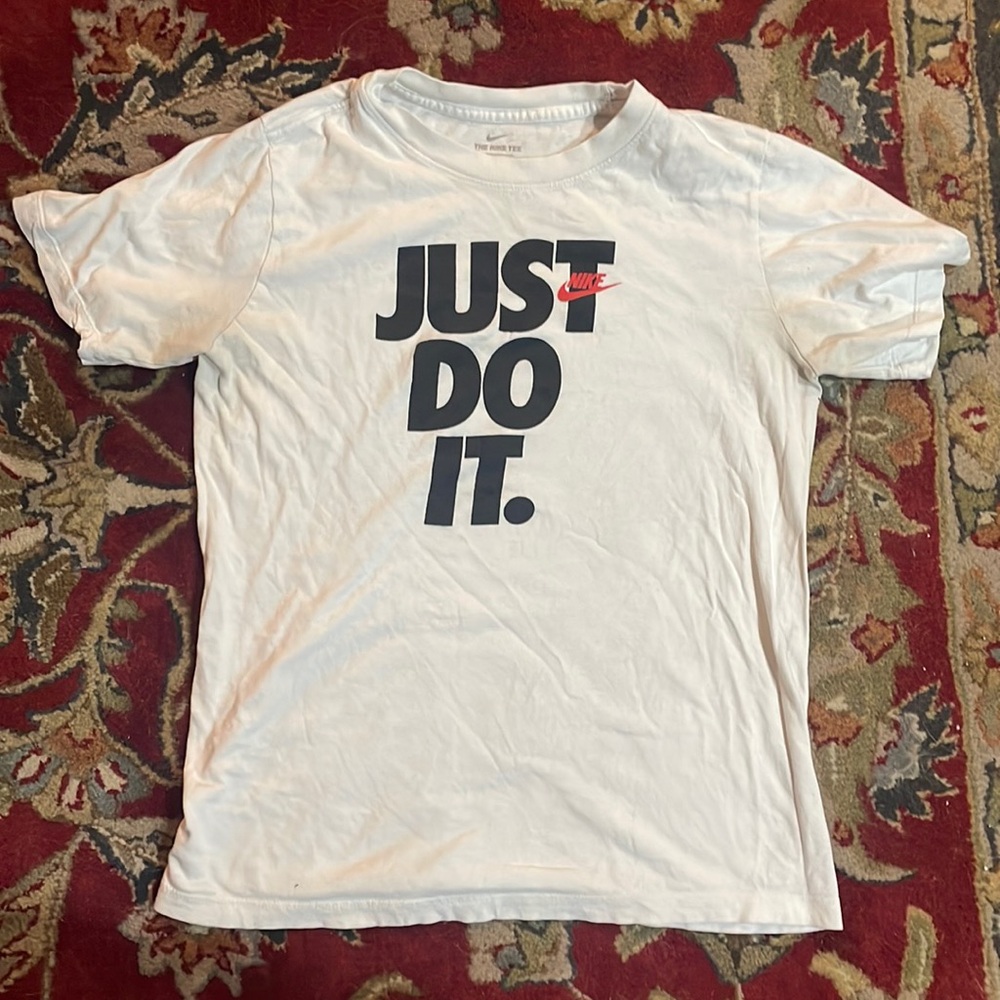 Nike Just Do It Kids Medium